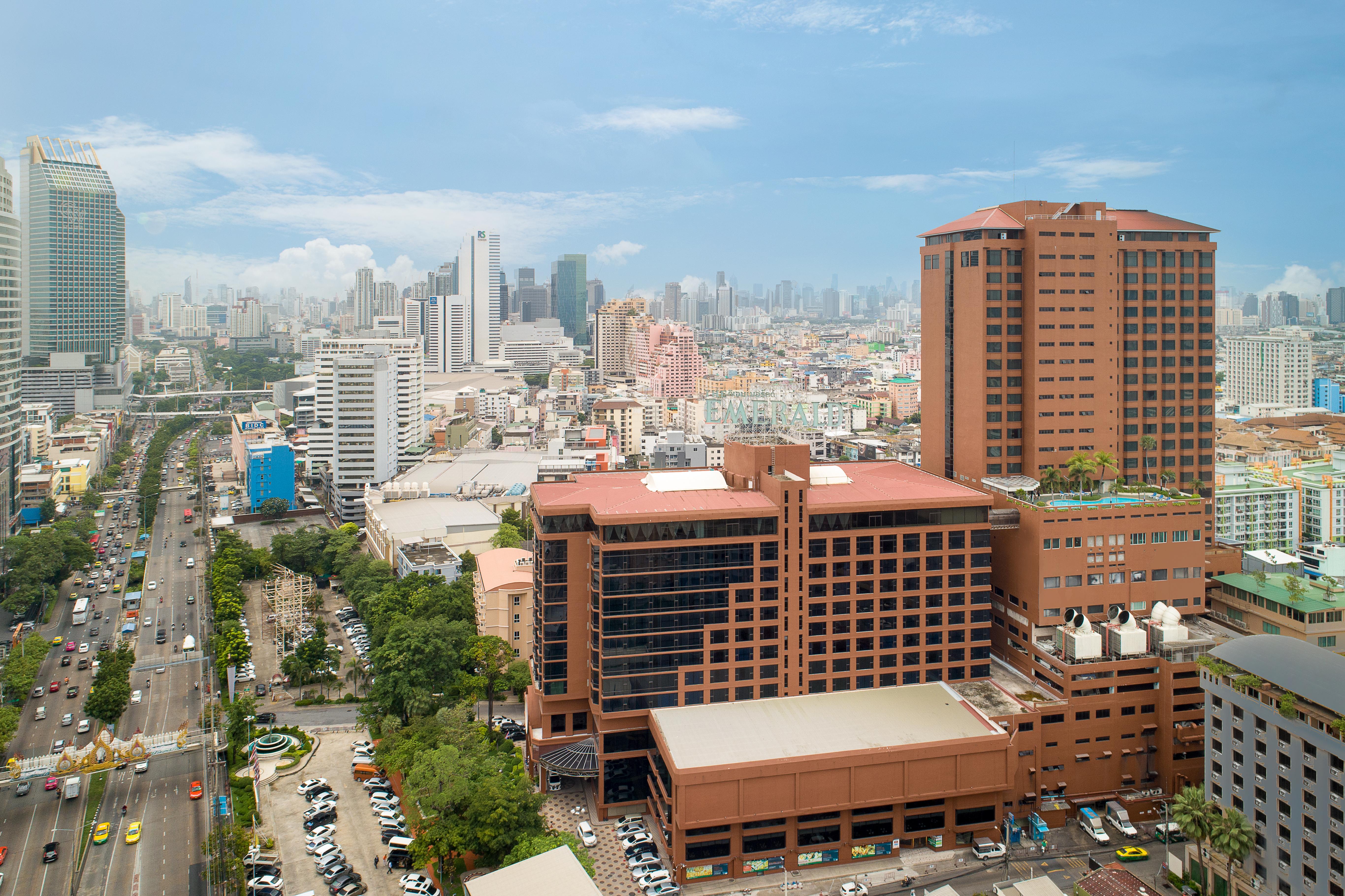 The Emerald Hotel Bangkok Exterior photo